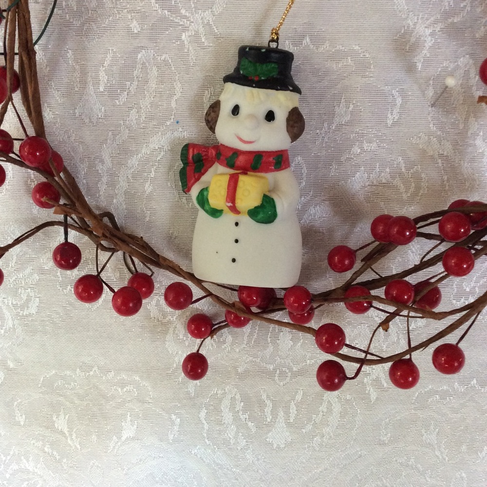 Vintage Frosty the Snowman ☃️ Ornament promo  7-11